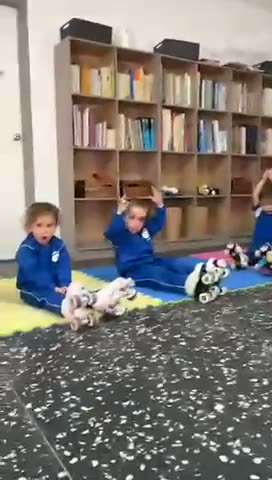 Video: Poniéndose los patines